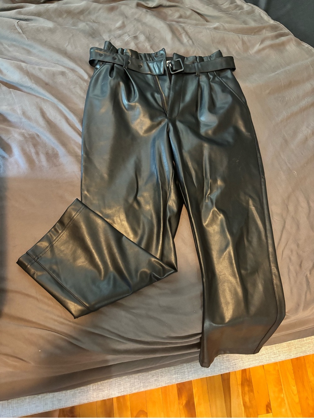 Abercrombie & Fitch Black Faux Leather Men’s Pants with Belt Detail